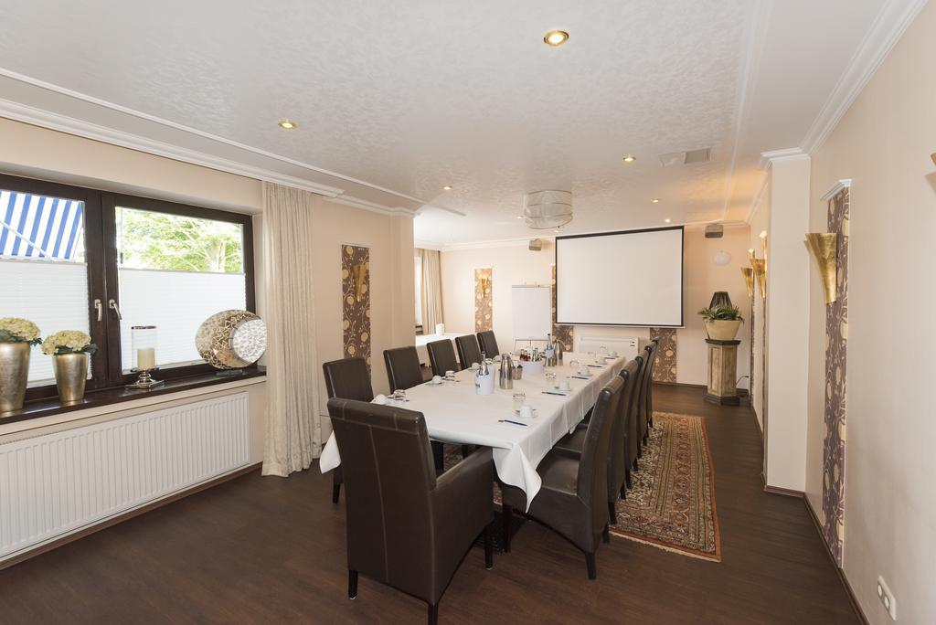 Hotel Tiek Superior Meppen Ngoại thất bức ảnh